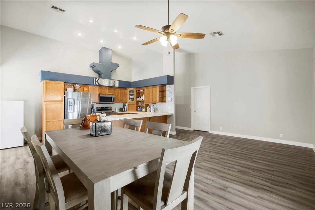 5240 Mustang Street Las Vegas NV 89130