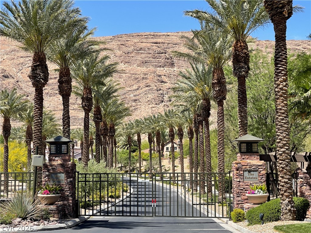 2577 Red Arrow Drive Las Vegas NV 89135