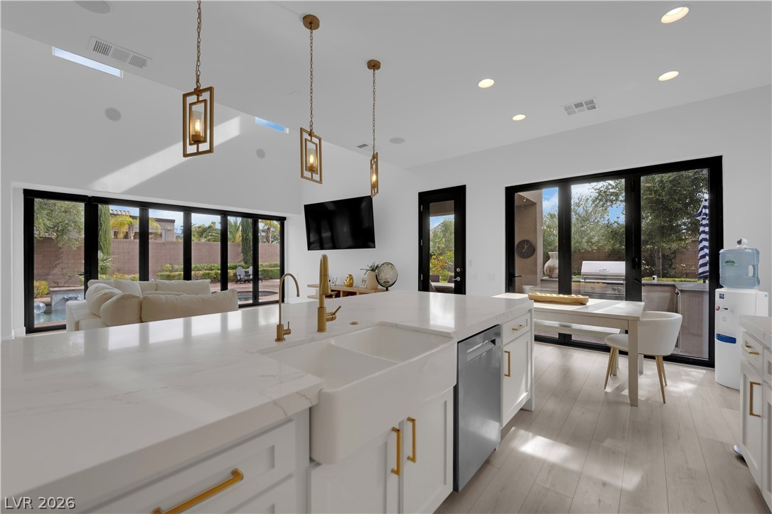 2407 Antrim Irish Drive Henderson NV 89044