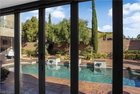 2407 Antrim Irish Drive Henderson NV 89044