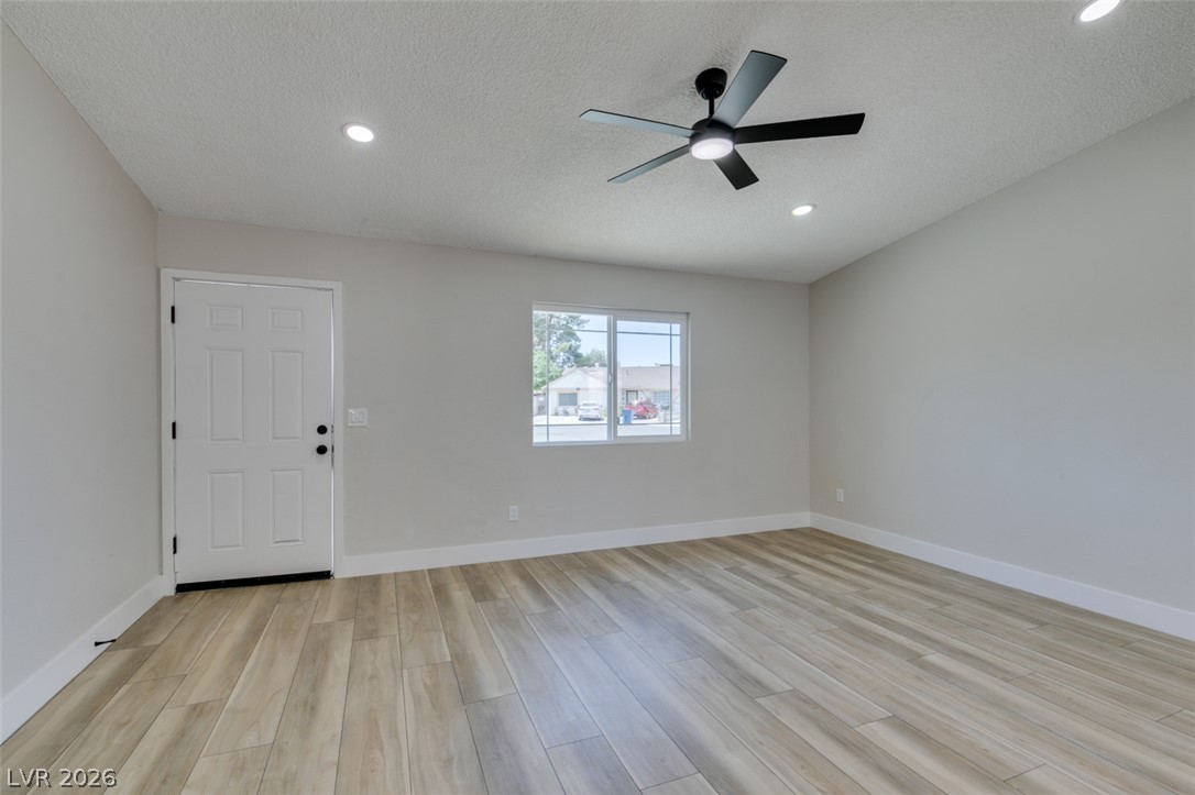 6012 Oceanside Way Las Vegas NV 89108