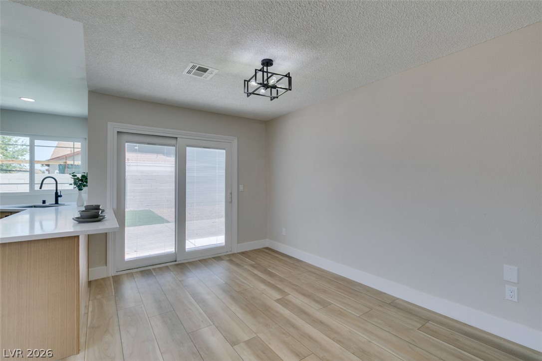 6012 Oceanside Way Las Vegas NV 89108