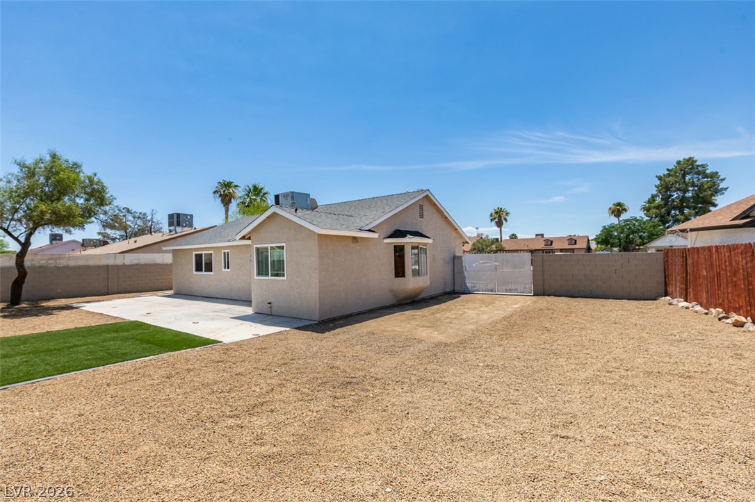 6012 Oceanside Way Las Vegas NV 89108