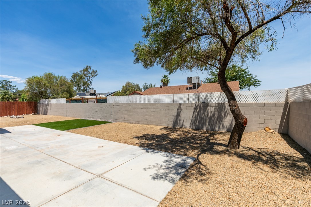 6012 Oceanside Way Las Vegas NV 89108