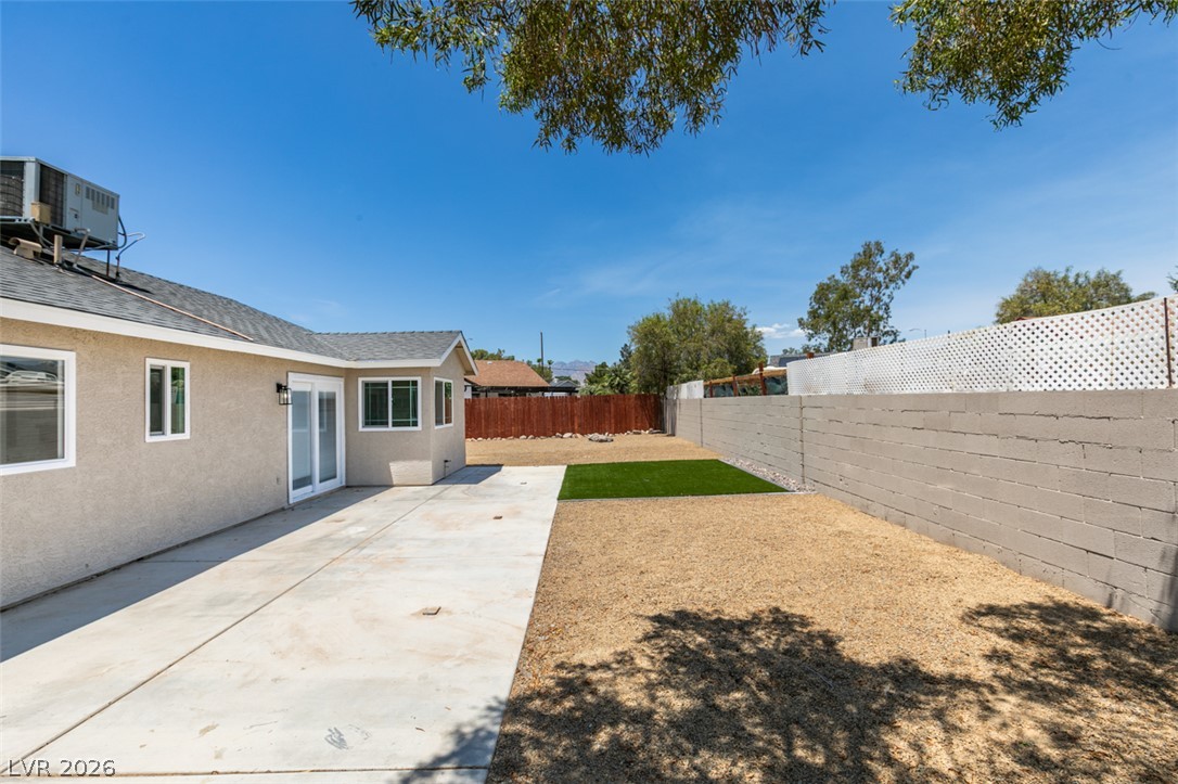 6012 Oceanside Way Las Vegas NV 89108