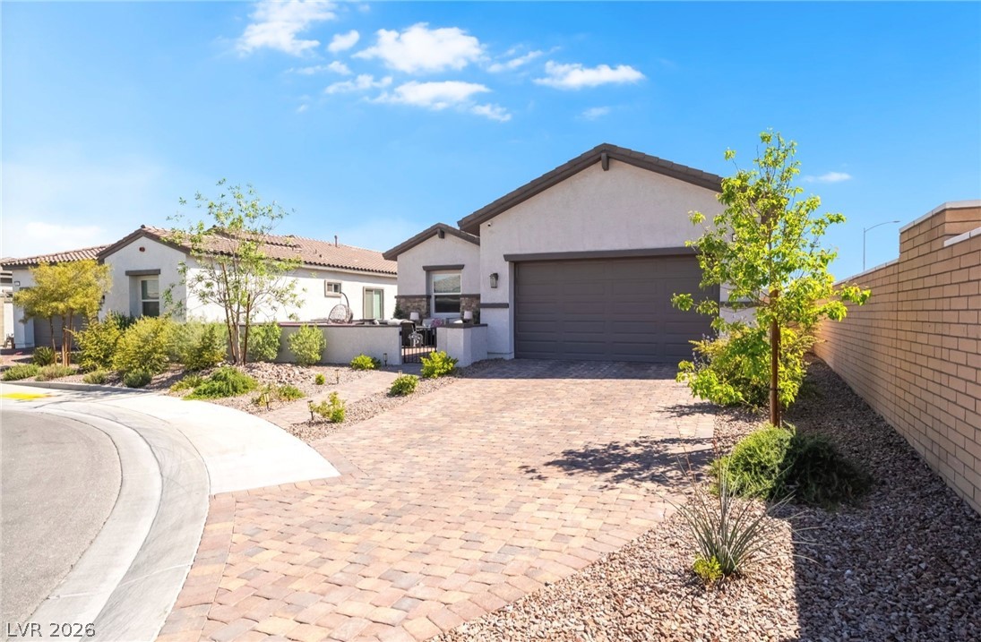 808 Klamath Springs Street Henderson NV 89011