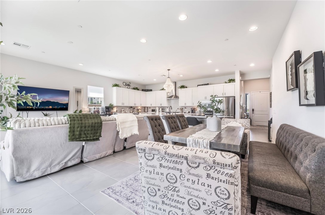 808 Klamath Springs Street Henderson NV 89011
