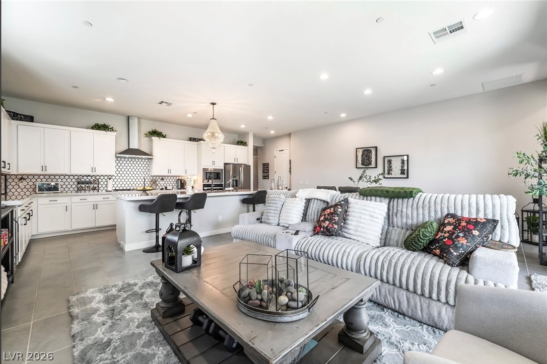 808 Klamath Springs Street Henderson NV 89011
