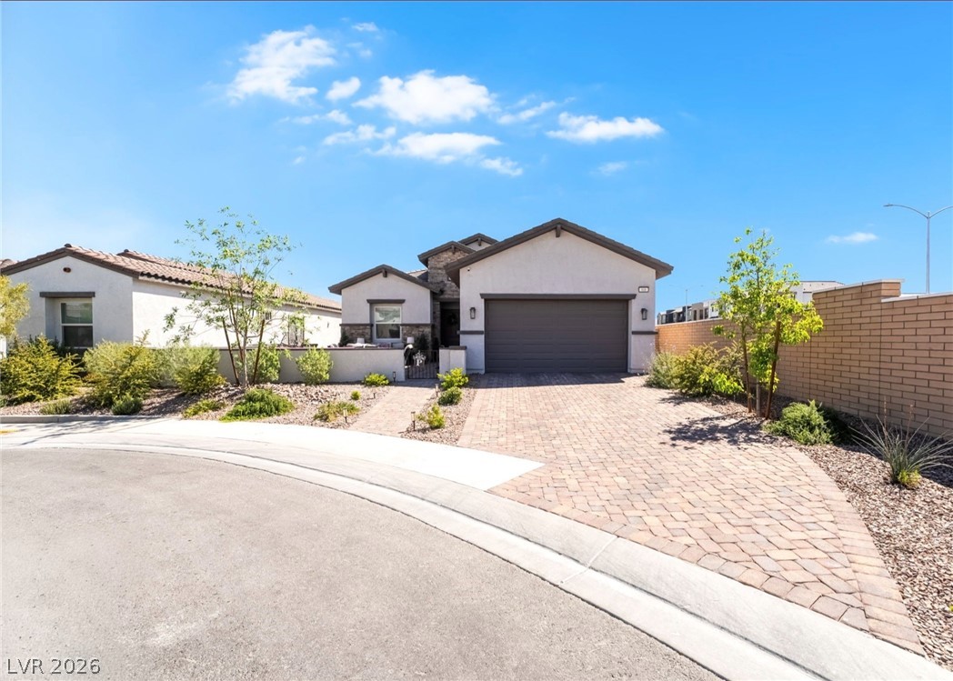 808 Klamath Springs Street Henderson NV 89011