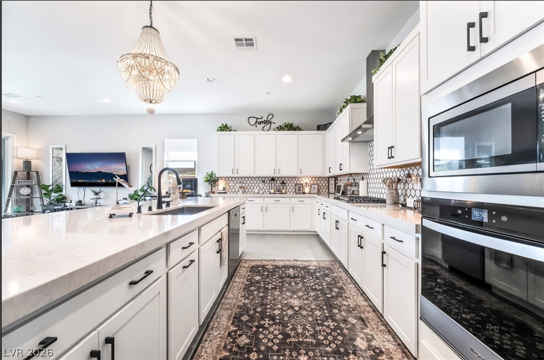 808 Klamath Springs Street Henderson NV 89011