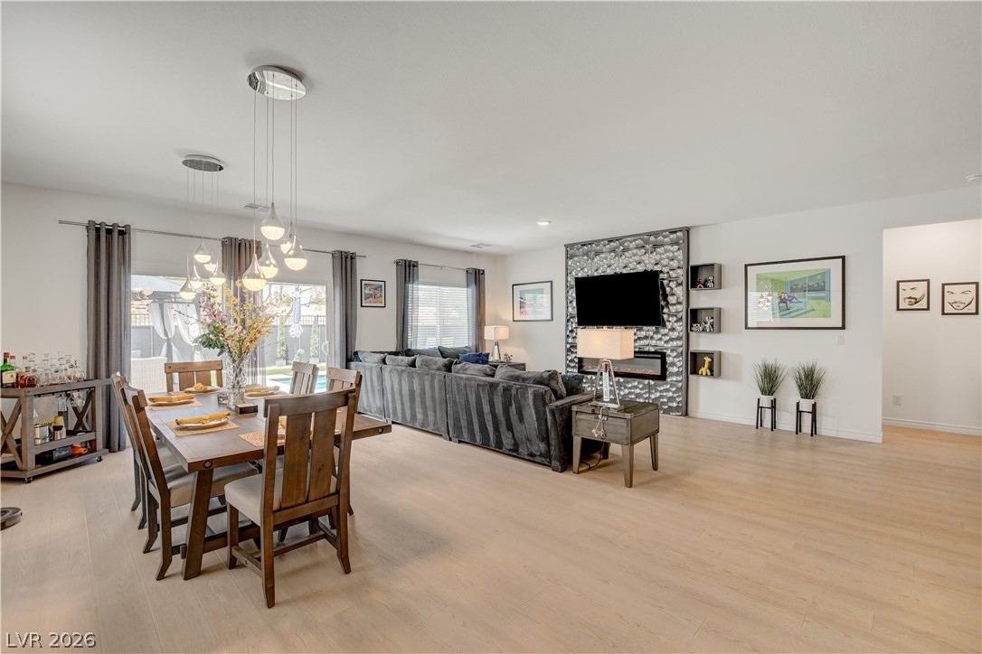 2772 Song Point Avenue Las Vegas NV 89121