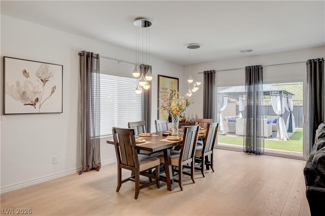 2772 Song Point Avenue Las Vegas NV 89121
