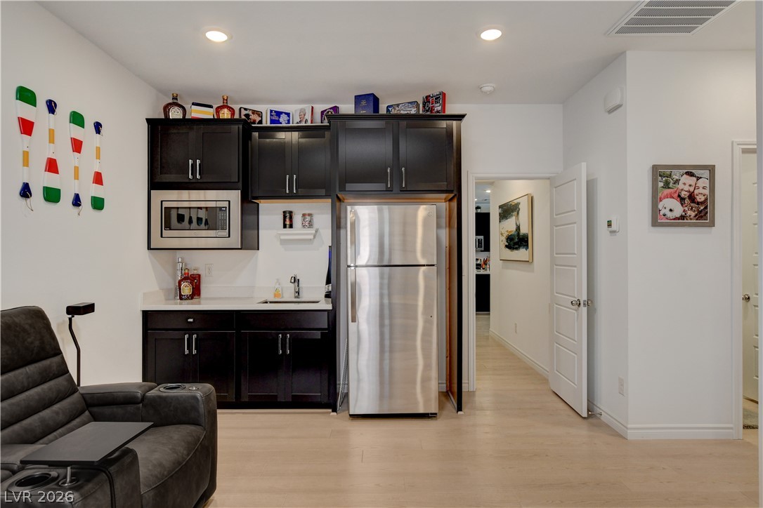 2772 Song Point Avenue Las Vegas NV 89121