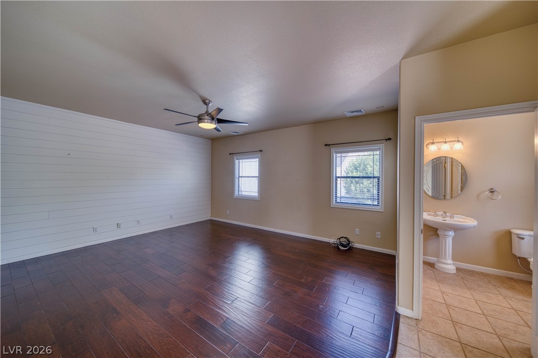 2061 Iroquois Avenue Pahrump NV 89048