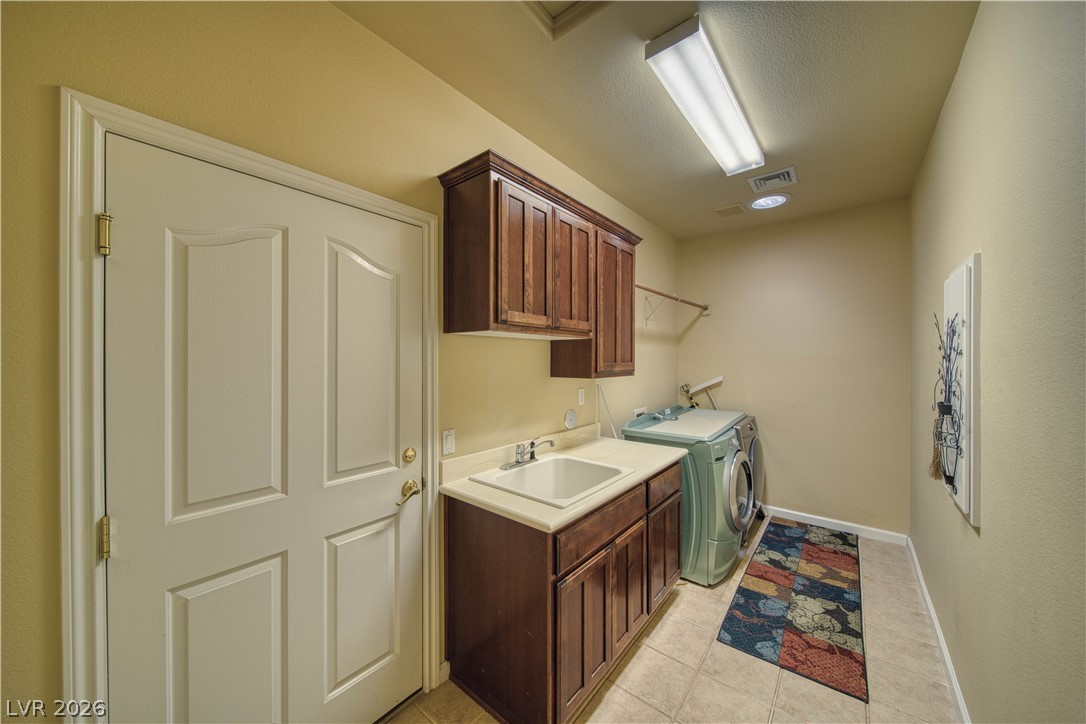 2061 Iroquois Avenue Pahrump NV 89048