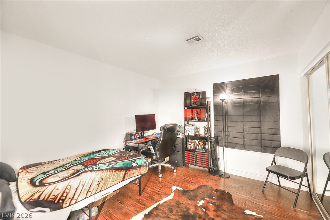 6146 Cedarwood Avenue Las Vegas NV 89103