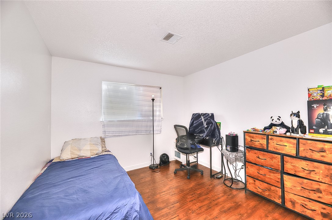 6146 Cedarwood Avenue Las Vegas NV 89103