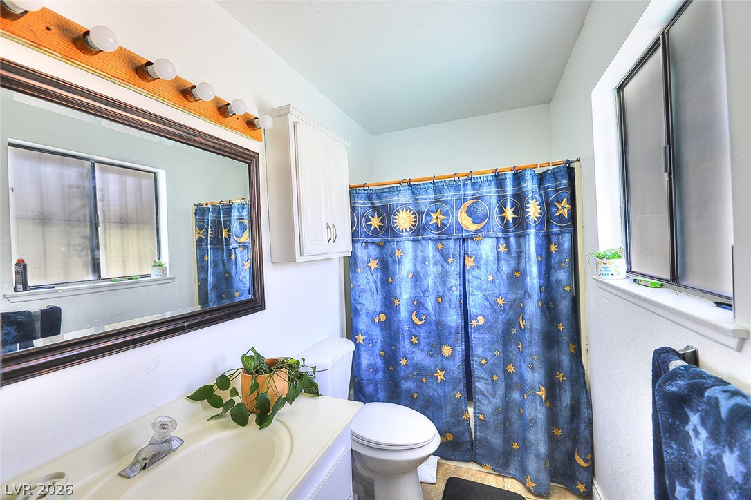 6146 Cedarwood Avenue Las Vegas NV 89103