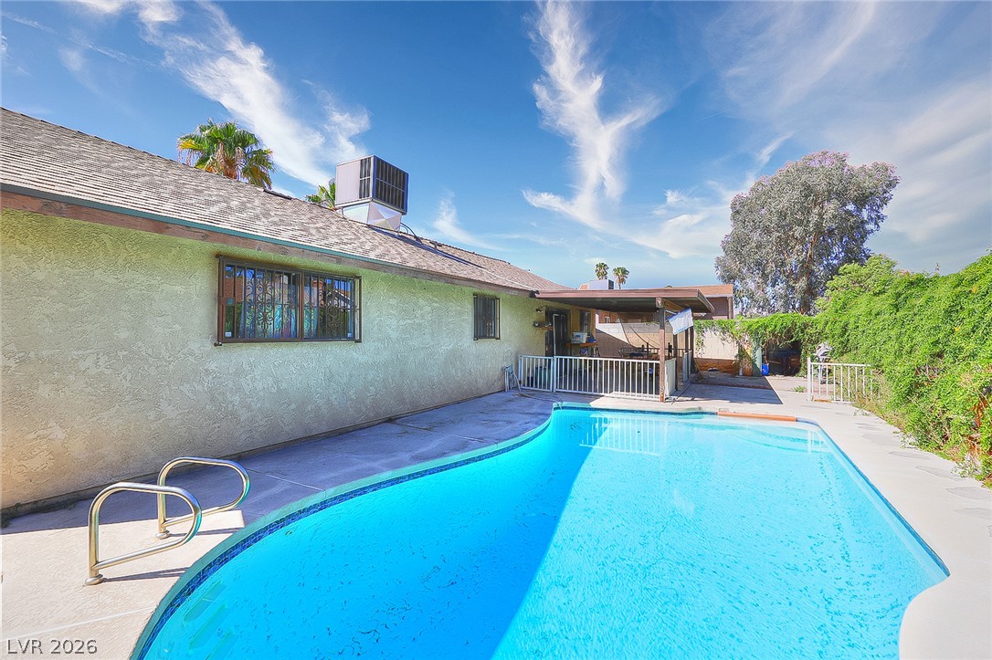 6146 Cedarwood Avenue Las Vegas NV 89103