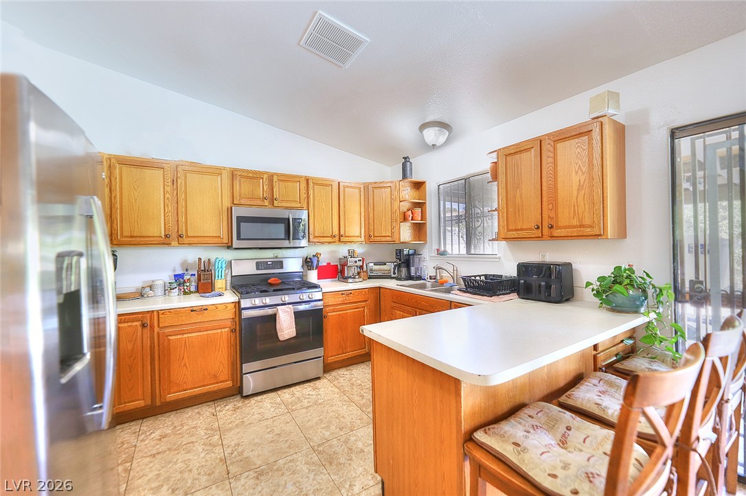 6146 Cedarwood Avenue Las Vegas NV 89103