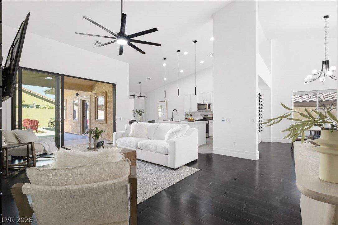 11208 Dell Cliffs Court Las Vegas NV 89144