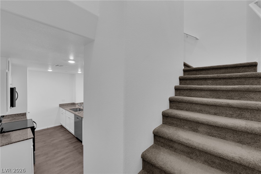 1114 Scarlet Sparrow Street Henderson NV 89011