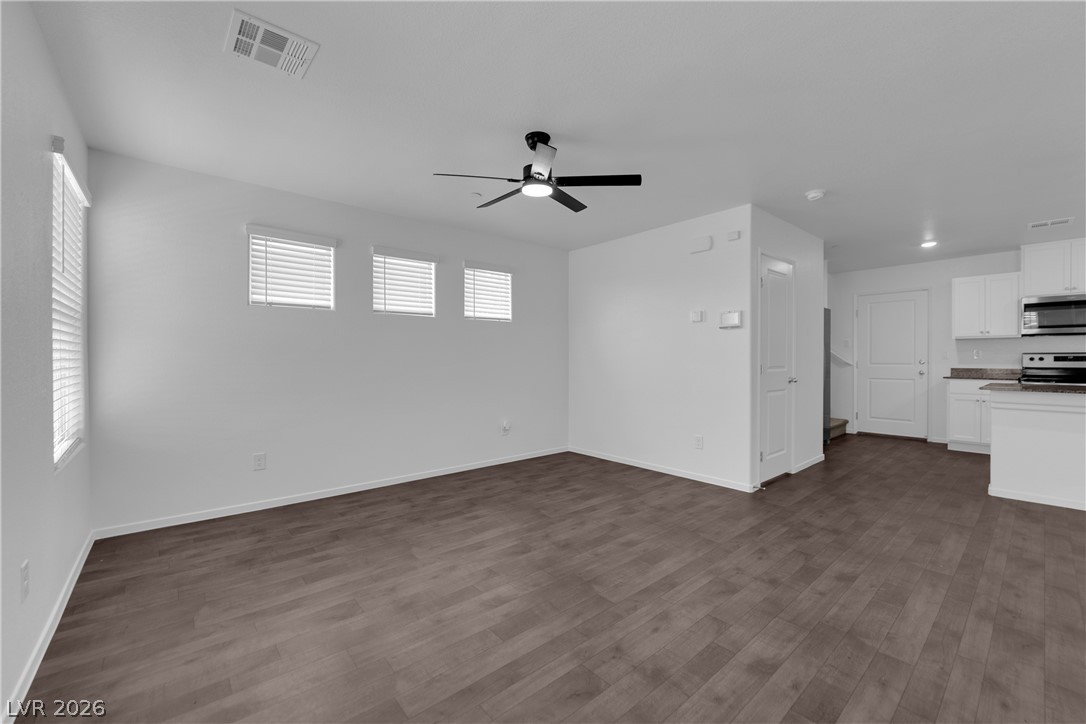 1114 Scarlet Sparrow Street Henderson NV 89011