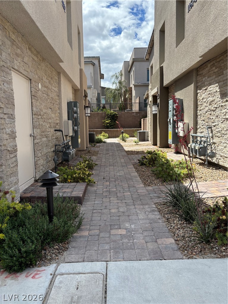 600 North Carriage Hill Drive 2169 Las Vegas NV 89138