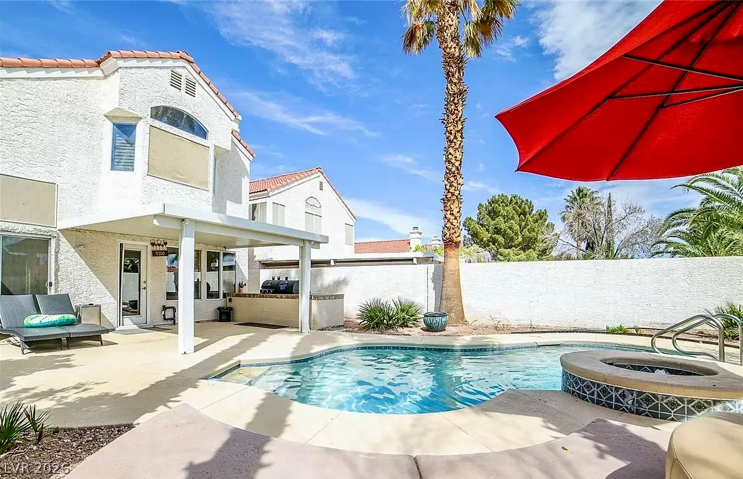 9821 Virginia Woods Circle Las Vegas NV 89117