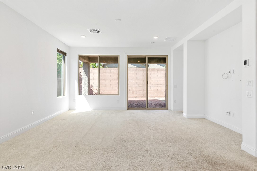 2392 Elmont Avenue North Las Vegas NV 89086