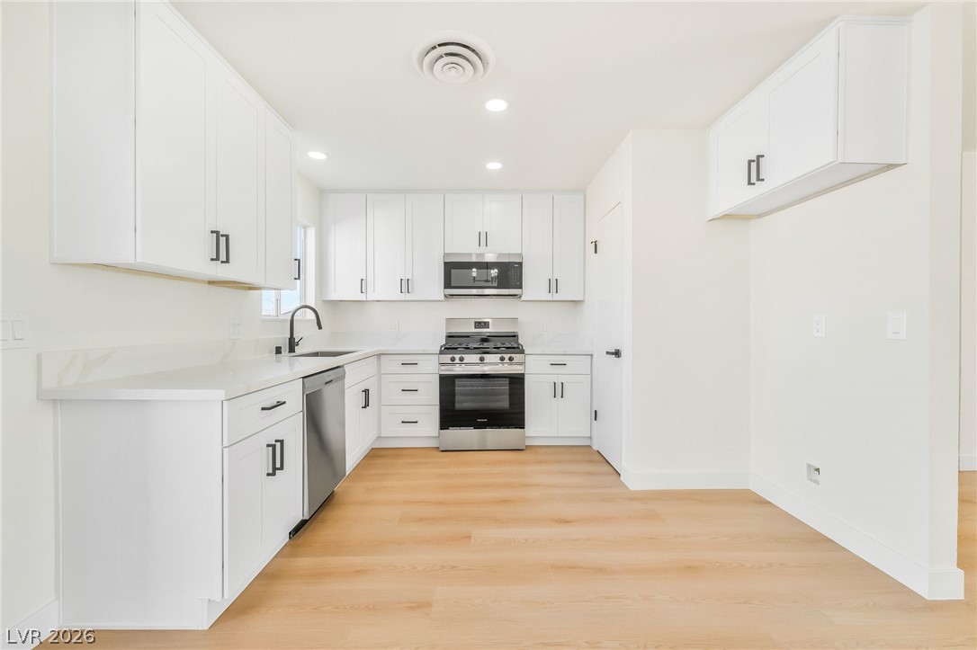 929 Palmetto Street Henderson NV 89015