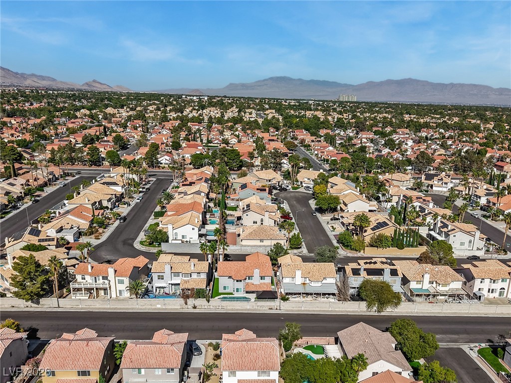 9651 Stoney Creek Drive Las Vegas NV 89117