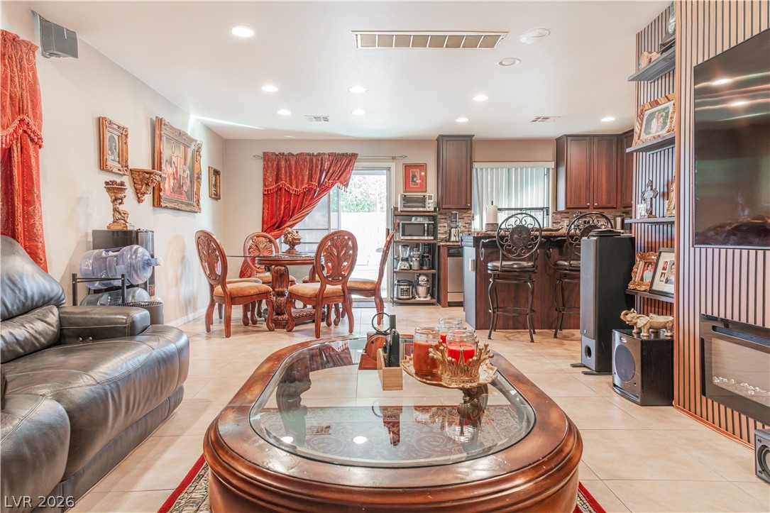 8867 Bonneville Peak Court Las Vegas NV 89148