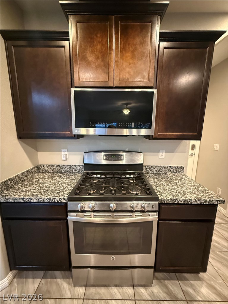 6867 Dragonfly Rock Street Las Vegas NV 89148