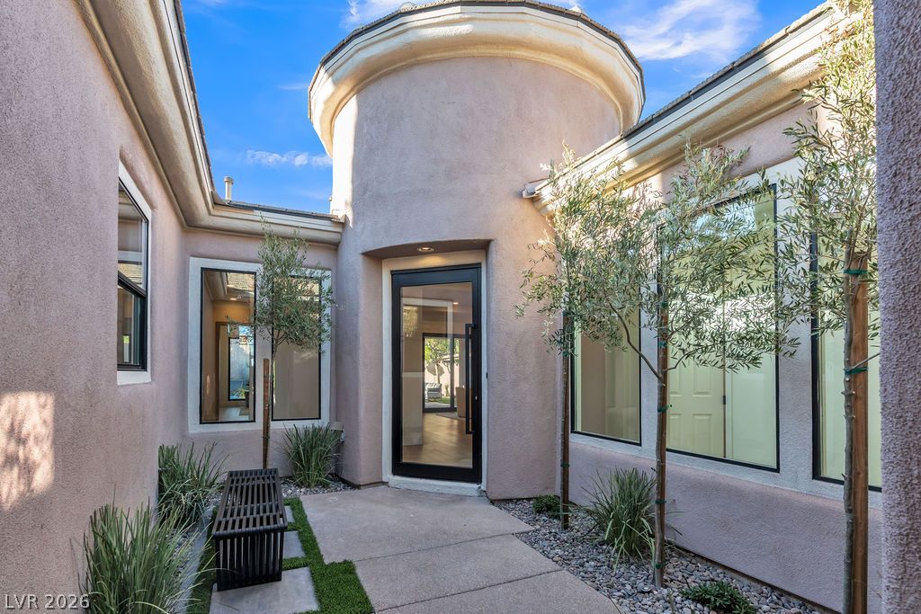 11468 Snow Creek Avenue Las Vegas NV 89135