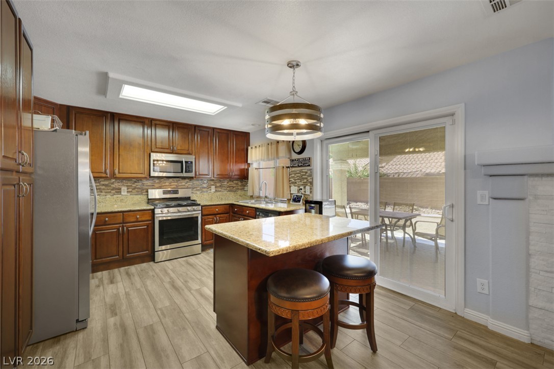 6356 Peach Orchard Road Las Vegas NV 89142