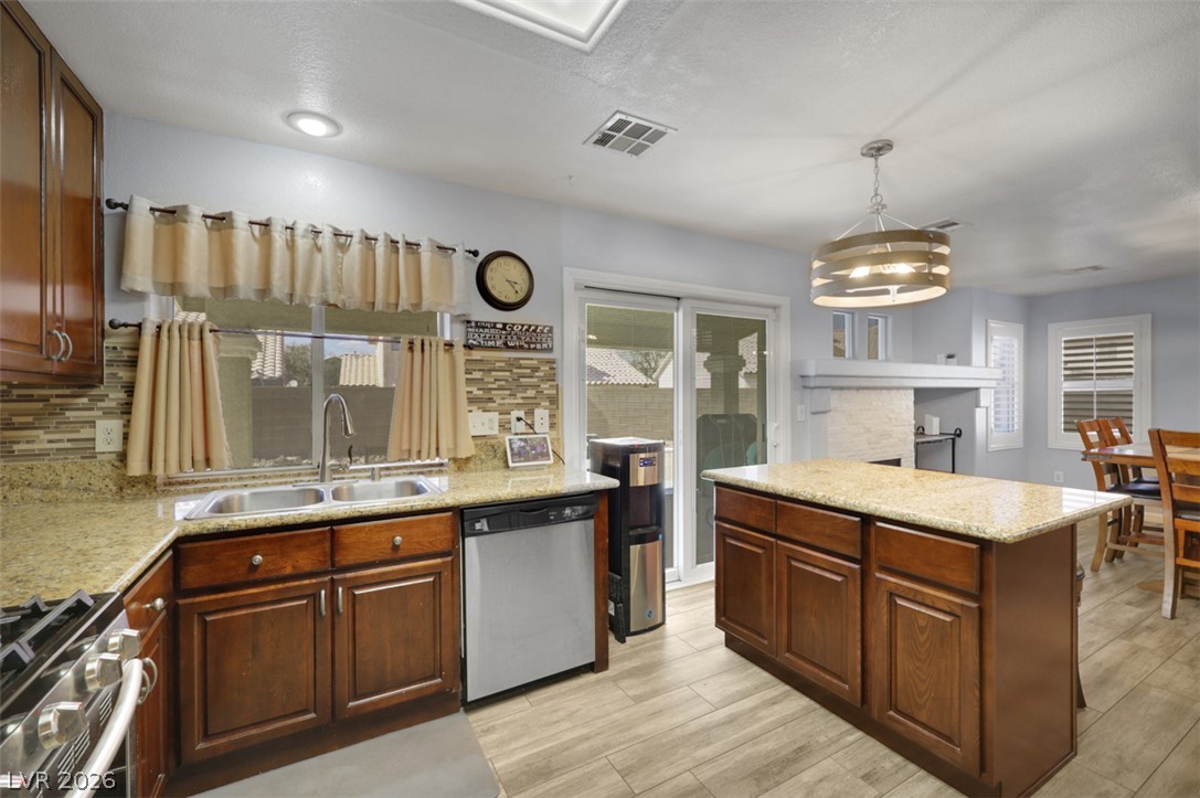 6356 Peach Orchard Road Las Vegas NV 89142