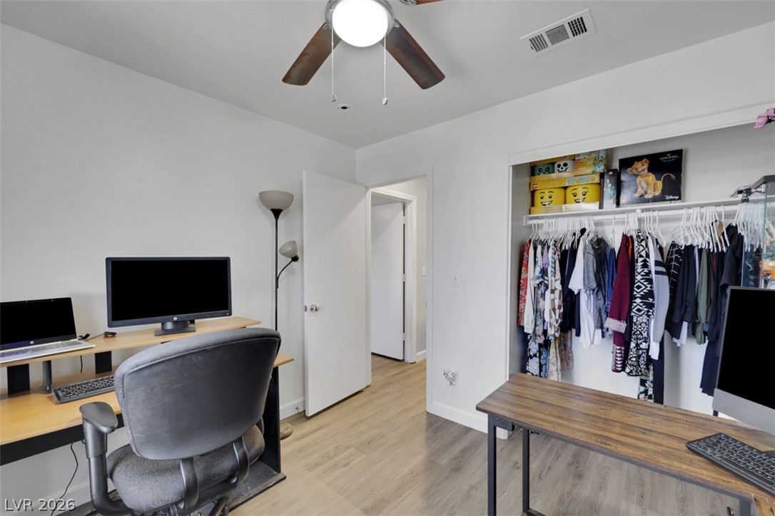 6356 Peach Orchard Road Las Vegas NV 89142