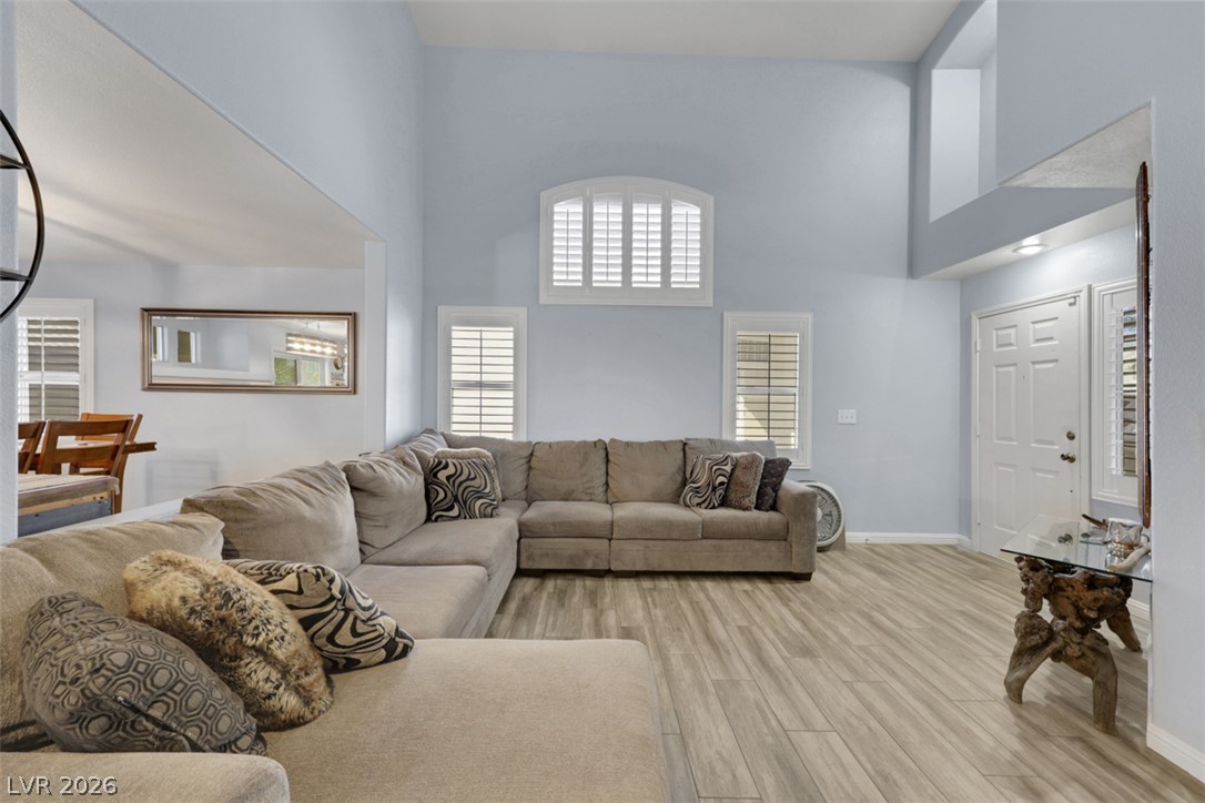 6356 Peach Orchard Road Las Vegas NV 89142