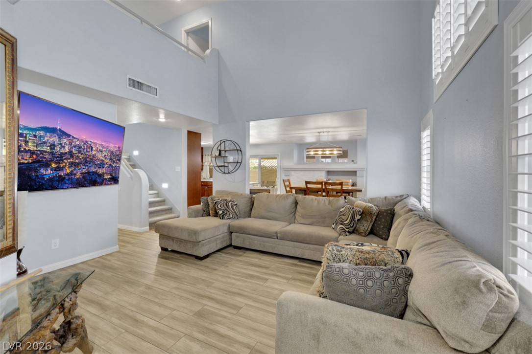 6356 Peach Orchard Road Las Vegas NV 89142