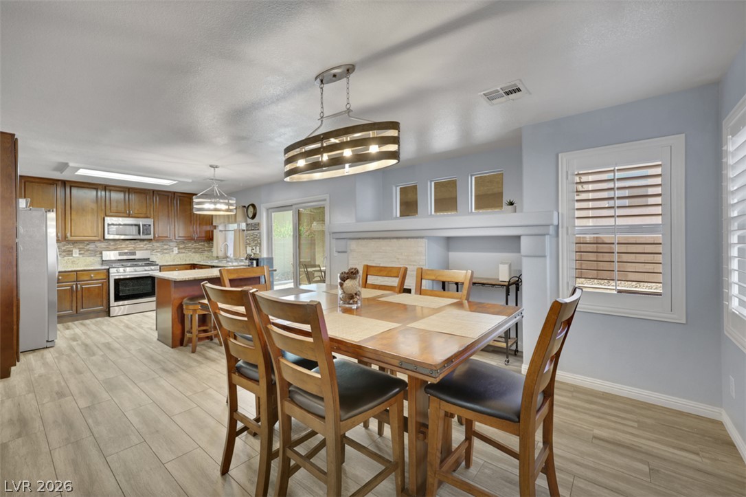 6356 Peach Orchard Road Las Vegas NV 89142