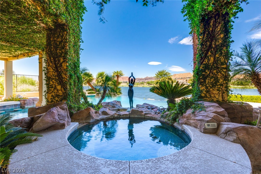8 Rue Promenade Way Henderson NV 89011