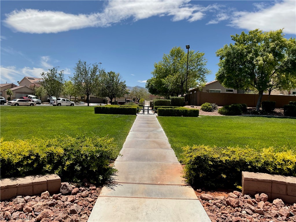 8812 Happy Pines Avenue Las Vegas NV 89143