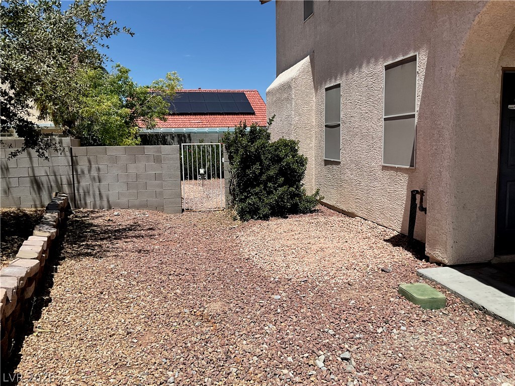 8812 Happy Pines Avenue Las Vegas NV 89143