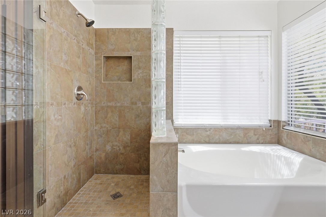 2421 Bloomington Drive Las Vegas NV 89134