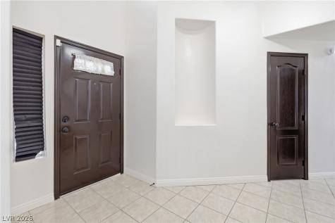 2421 Bloomington Drive Las Vegas NV 89134