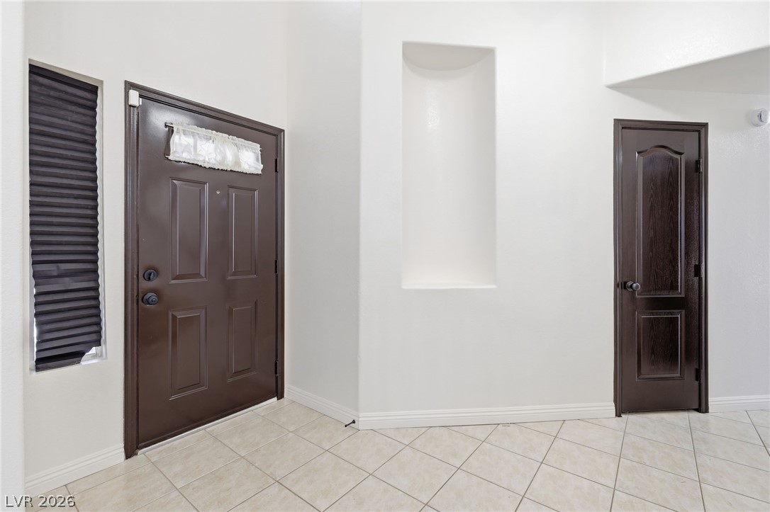 2421 Bloomington Drive Las Vegas NV 89134