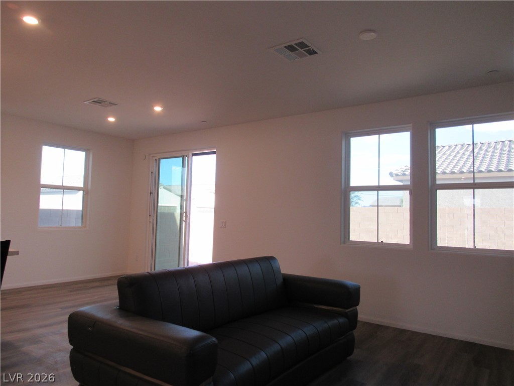 4709 Woodland Avenue Las Vegas NV 89121