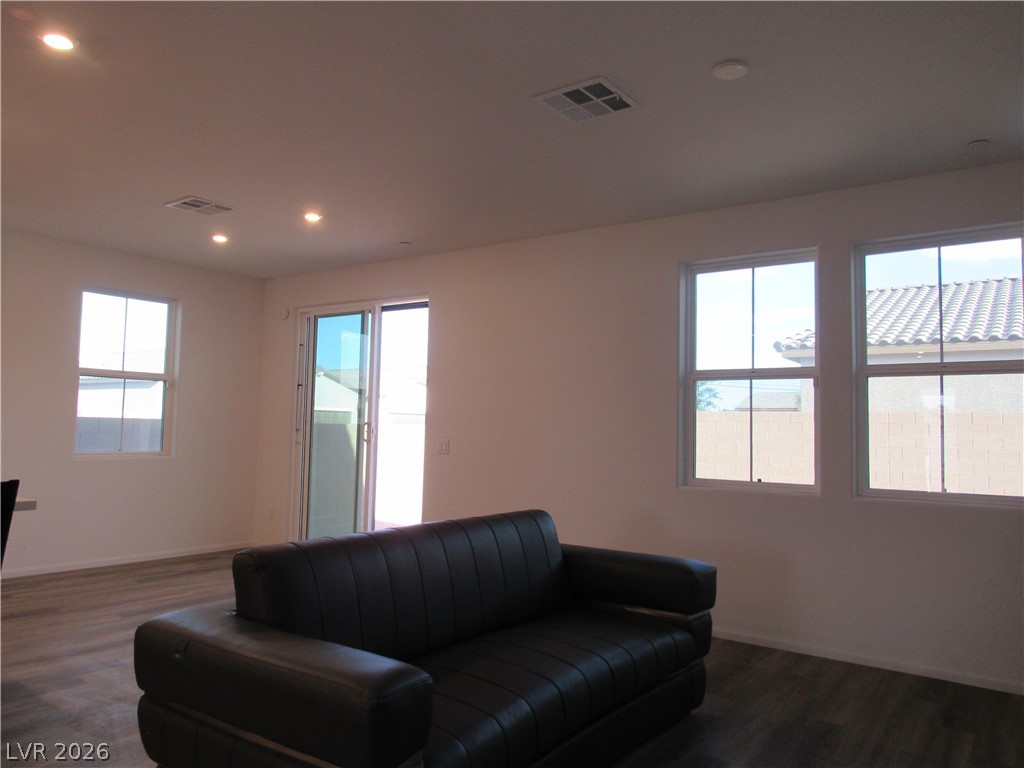 4709 Woodland Avenue Las Vegas NV 89121