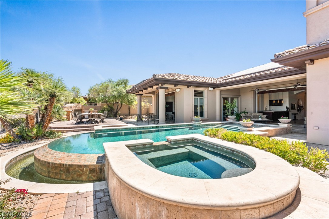 8 Greely Club Trail Henderson NV 89052